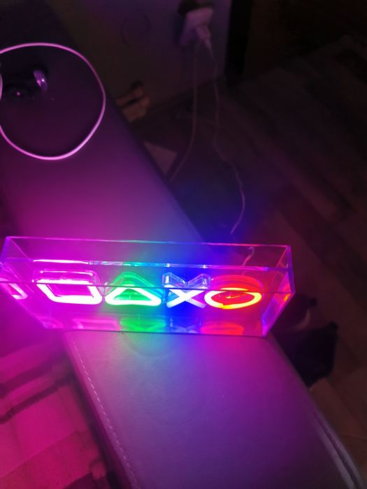 Lampa Decorativa Rgb playstation cu leduri