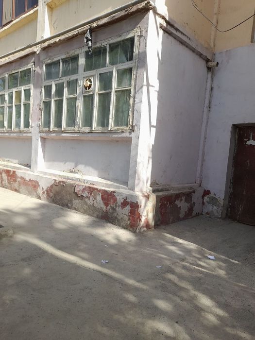 2xonali Kvartira sotiladi srochno