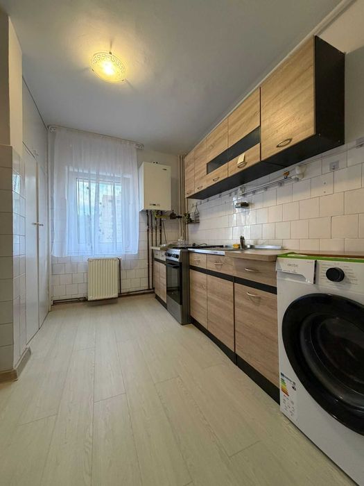 Apartament 2 camere str.Zizinului C.Civic