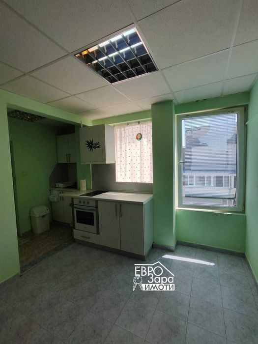 Офис/Кабинет под наем в идеалния център