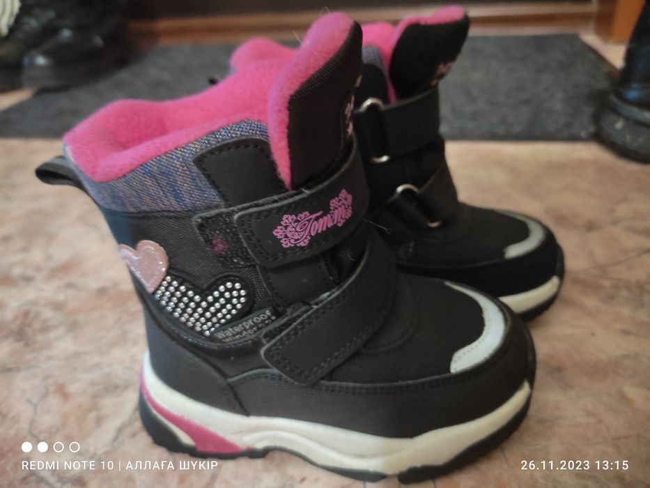 Обувь для девочки 3-4 годика