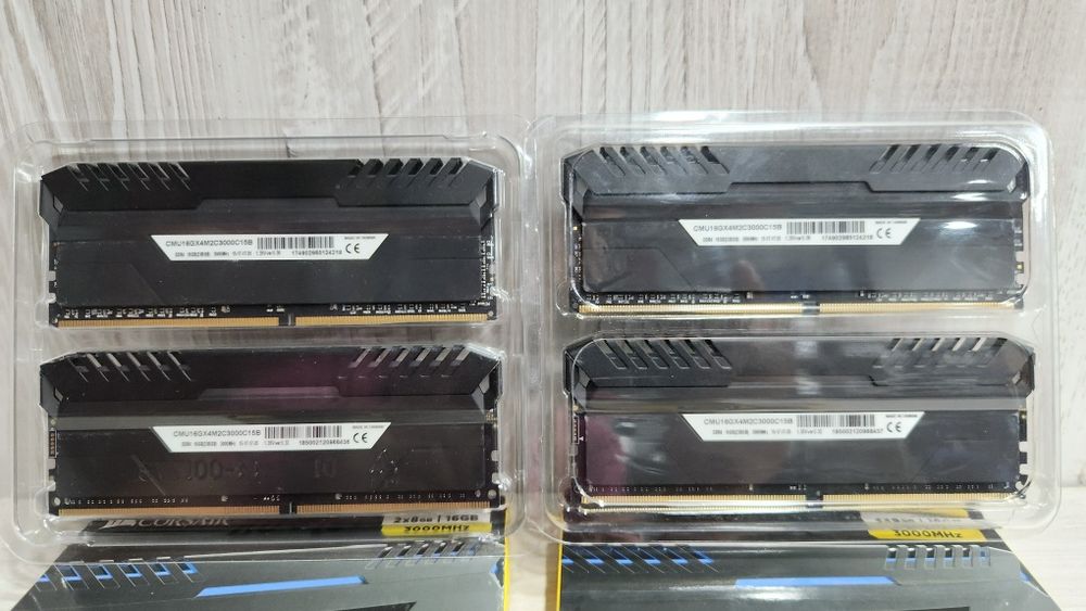 Memorie Corsair 16GB (2x8GB), DDR4, CL15, 3000 MHz, Vengeance LPX Blue