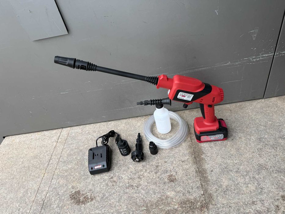 072110 R20 Водоструйка 2,5MPa 3,3L/min 4Ah 6в1 дюза RDP-CHPC20
