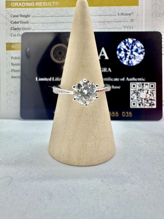 Сребърен пръстен с мойсанит (Диамант) 1 карат