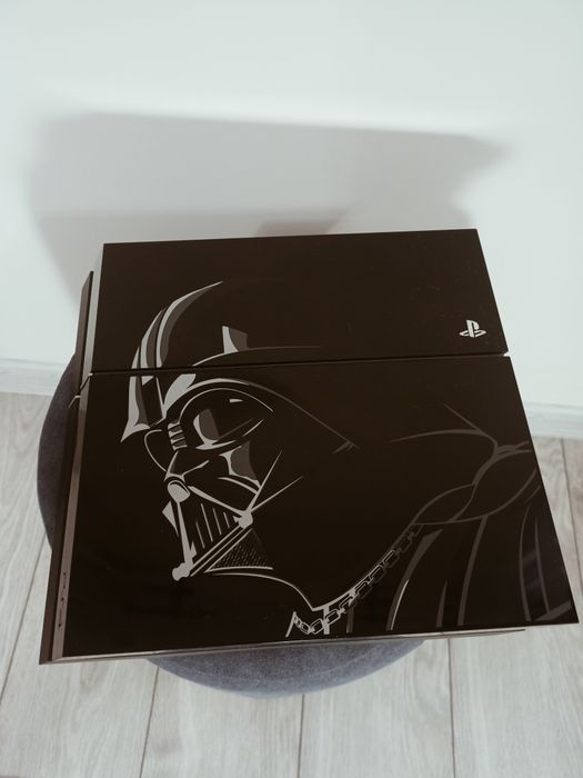 Эксклюзивная PS4 1TB Darth Vader + VR очки + 24 игр