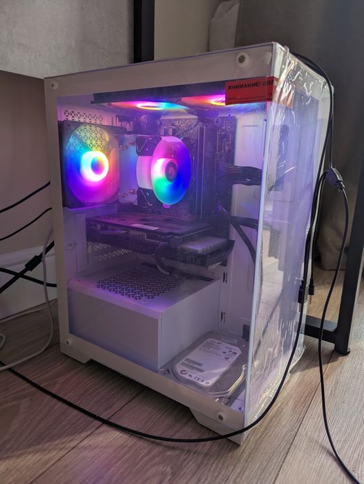 Игровой ПК - i5 10500F + RTX 4060 + 16GB RAM