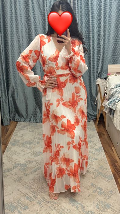 Продам вечерние платья