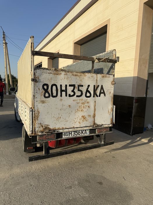 Changan avtomobil.                   .