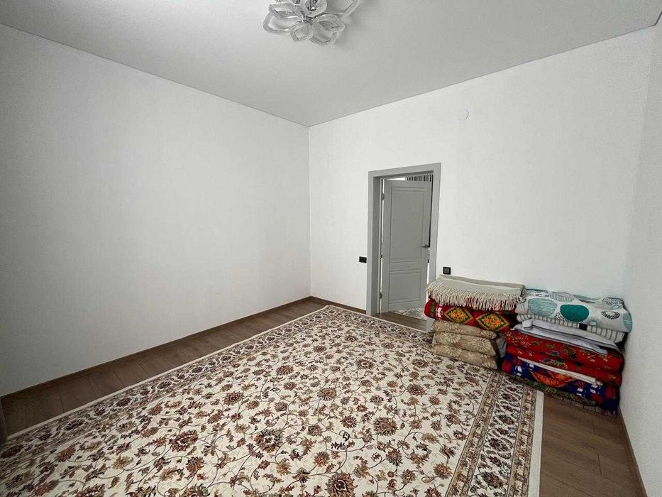 продам ковер в хорошем состояний