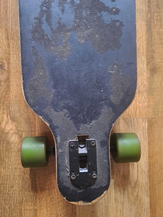 Longboard drop-trough 104 cm lungime, 24 cm latime