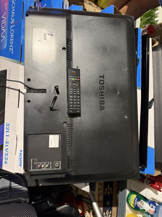 De Vanzare 8 buc TV Led Toshiba 29P1300DG