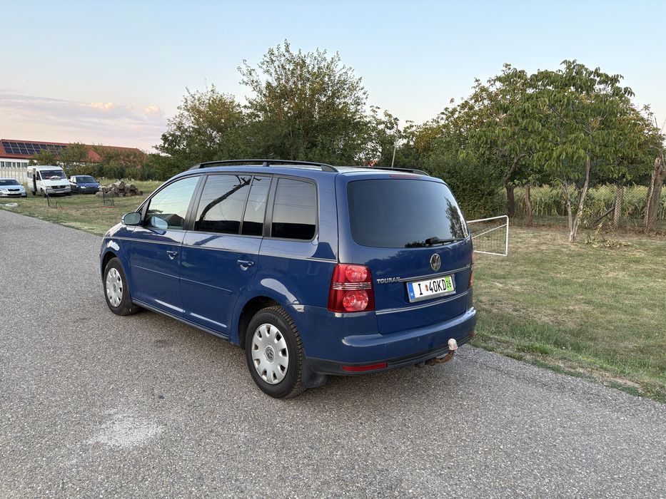 VOLKSWAGEN Touran 2008 — imagine 8