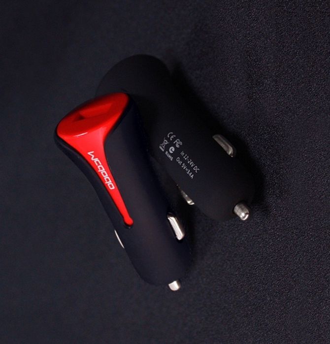 Încărcător auto usb