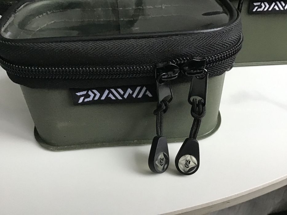 Продавам комплект от 3 бр футери за захранка , Daiwa