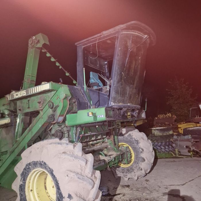 Caii combine John deere