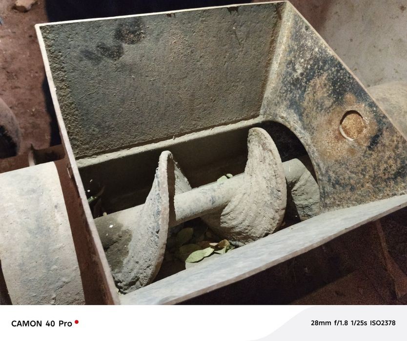 Gʻisht chiqaruvchi stanoq