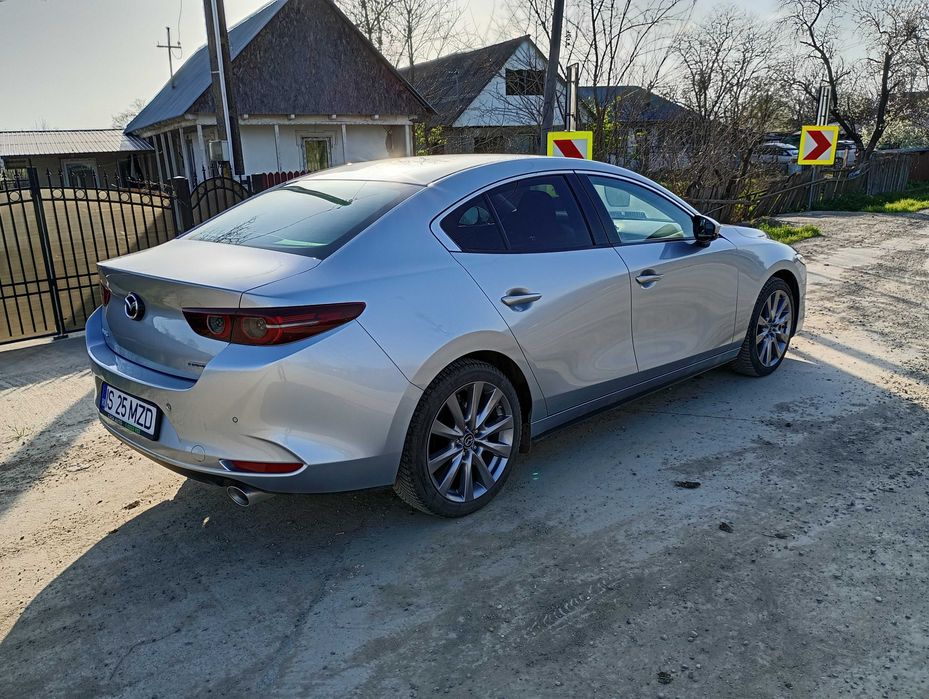 Mazda 3 Skyactiv-X Sedan 2021