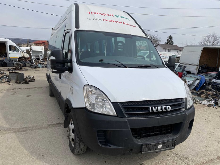 Usa spate Usa Culisanta Bara Carlig Iveco DAILY 4 3.0 35C15 50C15 2007