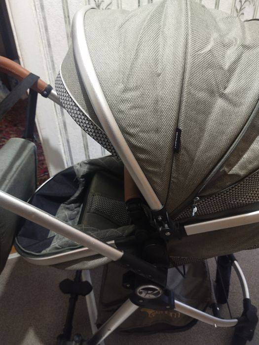 Продам коляску Зима-лето