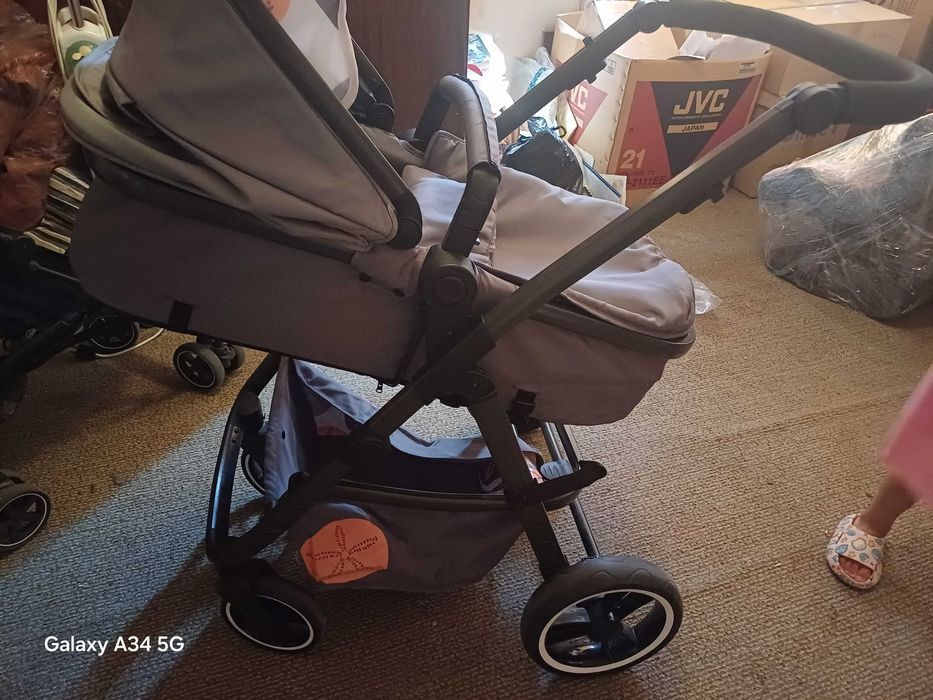 Бебешка количка Chipolino Milo