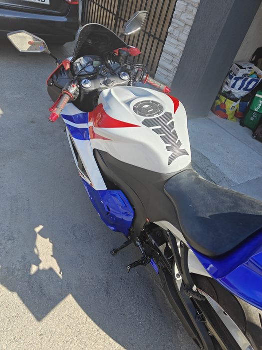 Honda CBR 600RR 2011