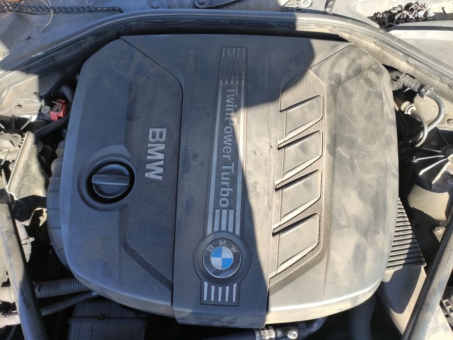 Кора на двигател за BMW F10 520d