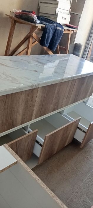 Комод-тумба с ящиками