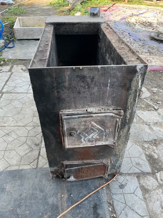 Продам котёл на твердом топливе