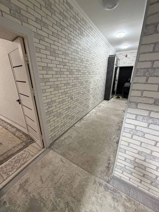 3 xonali Kvartira Srochno sotiladi