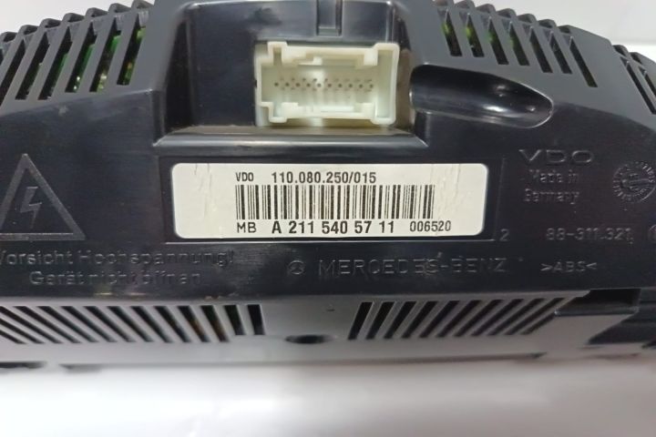 Ceasuri bord A2115405711 Mercedes-Benz E-Class W211