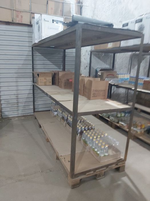 Продам металлические стеллажи