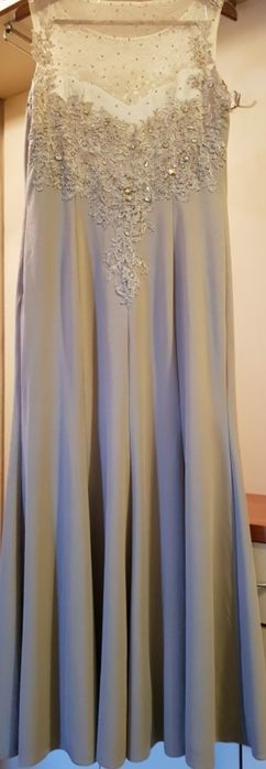 Вечернее платье в пол