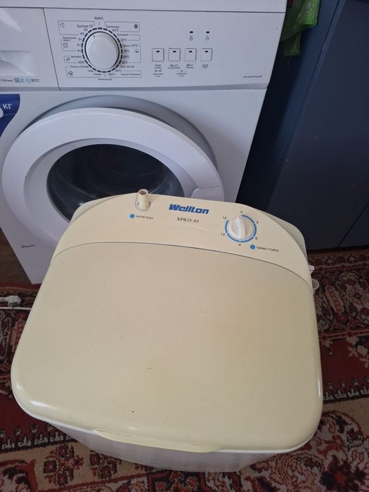 Машинка стиральная