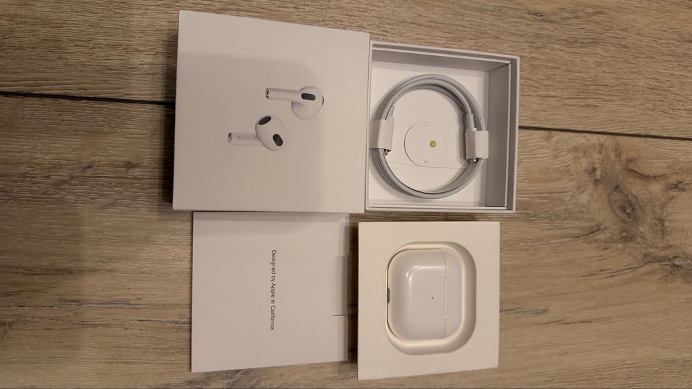 Наушники AirPods 3