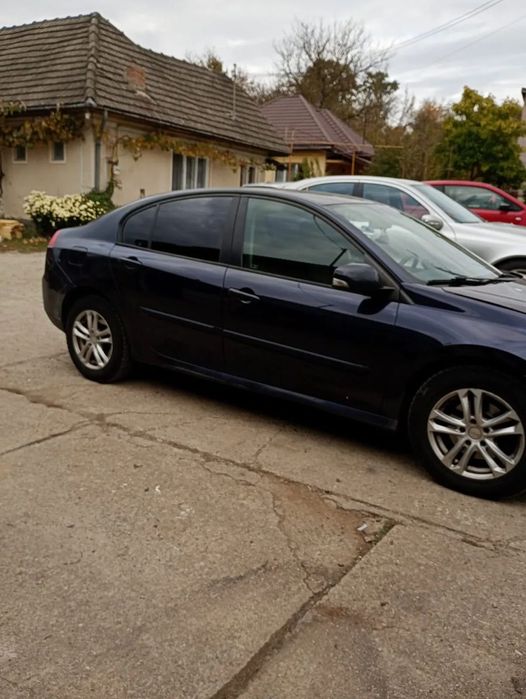 Dezmembrez Renault Laguna,cutie automata,an fabricație 2008