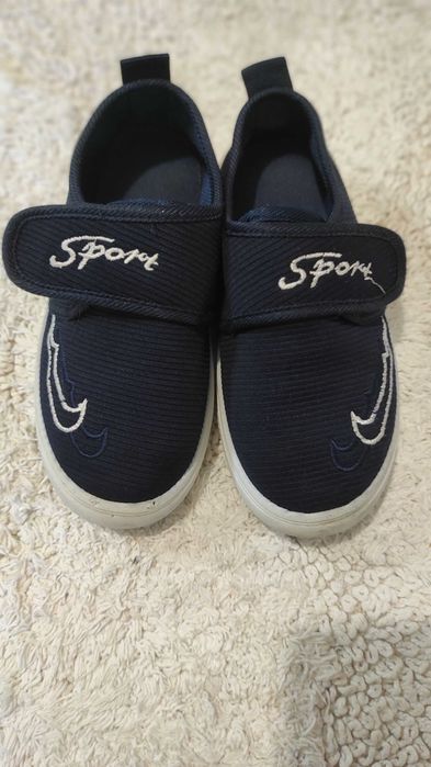 Adidas, Nike,HM ,мокасини и пантофи