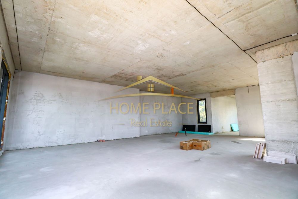 Продава се Четиристаен апартамент в Варна, Бриз - 280 кв.м за 2143 €/кв.м - Снимка #2