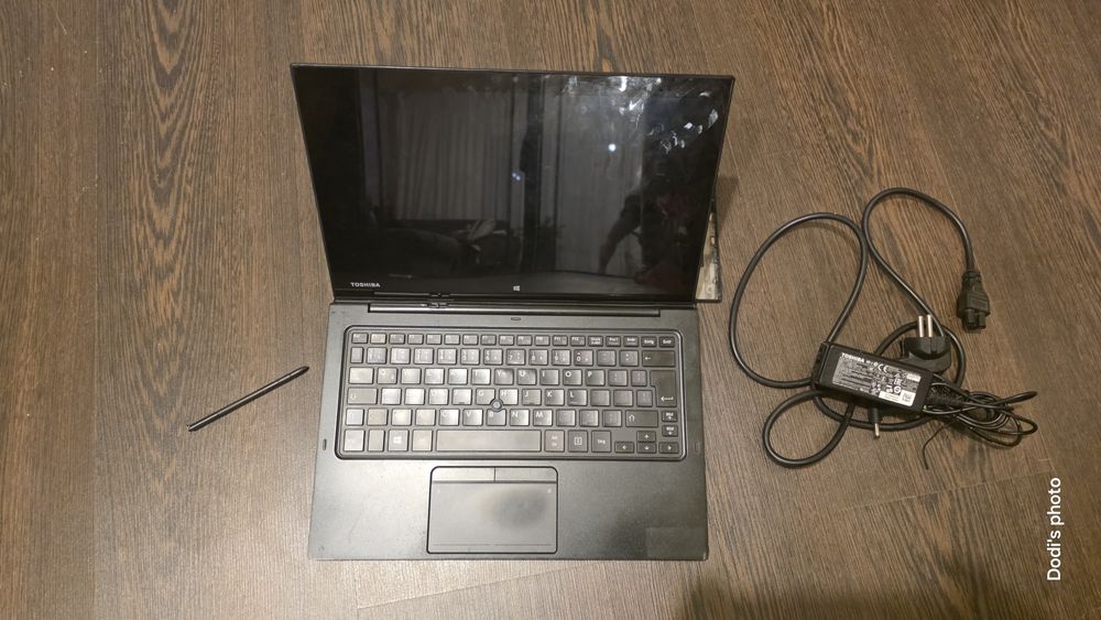 Vând Toshiba Portege Z20t-C, laptop/tableta pentru piese