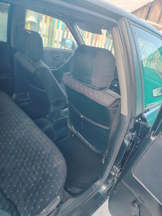 Продам Ауди 80 б4