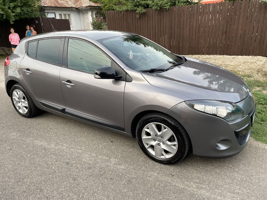 RENAULT Megane 2012 — imagine 4