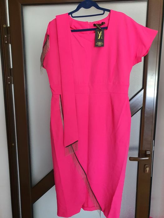 Rochiță elegantă nouă