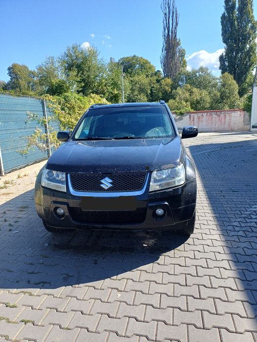 Vând Suzuki grand vitara