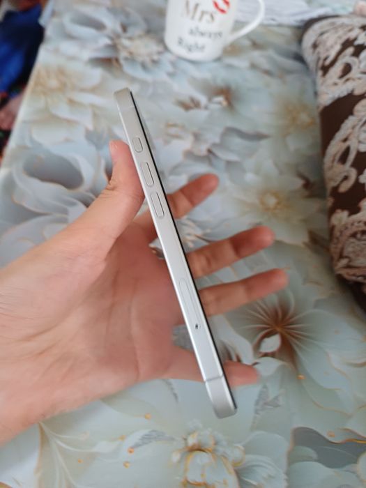 Ipohone 16 oq 256 gb