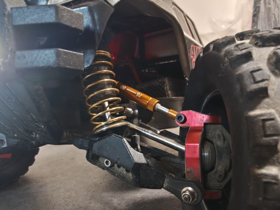 MJX 10208 1/10 RC Basher 3/4S
