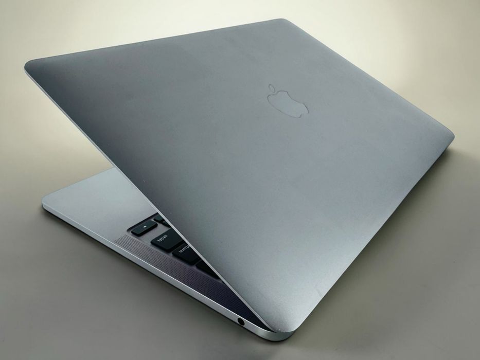 Apple MacBook Pro 13" M1 16RAM 512SSD Touch Bar Перфектен! Гаранция!