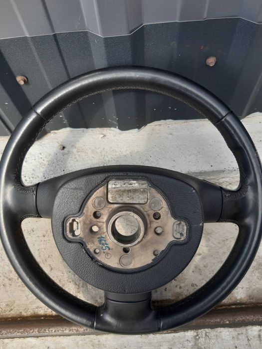 Anvelopa 205/55 R16 vara Michelin si volan VW Touran