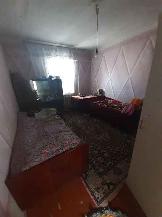 Uy sotiladi Bo‘stonliq tumani Boymirzaev qishlog‘ida