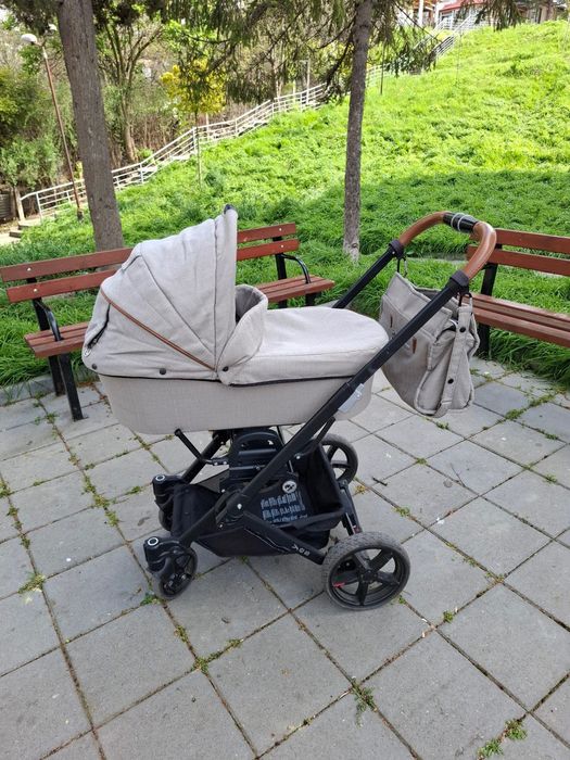 Бебешка количка 2 в 1 Hartan