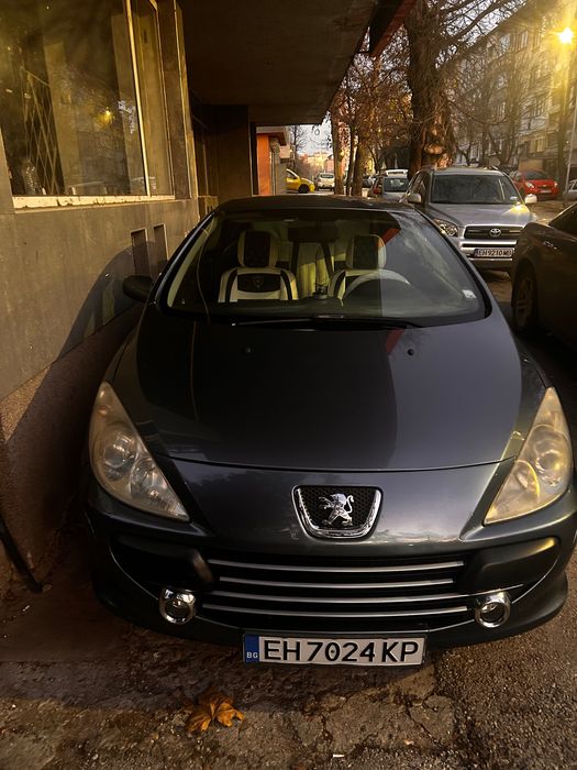 Cabrio Audi /Peugeot