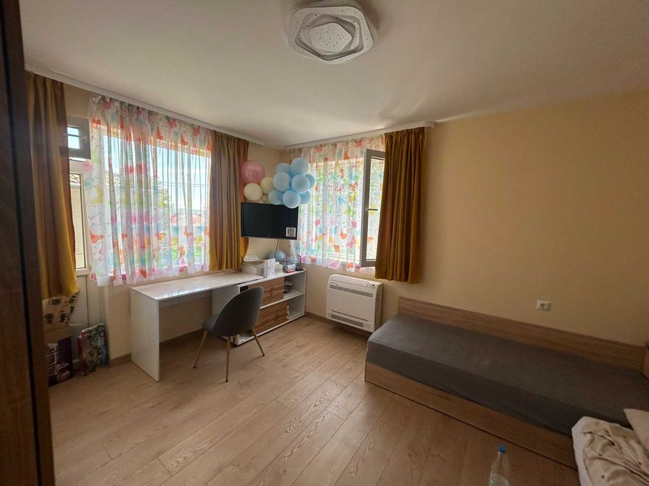 Продава се Етаж от къща в Попово - 325 кв.м за 408 €/кв.м - Снимка #7